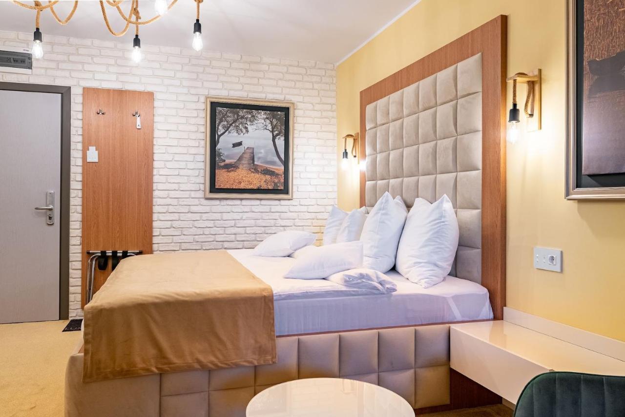יורילובקה Razelm Luxury Resort מראה חיצוני תמונה