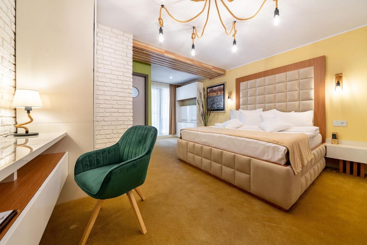 יורילובקה Razelm Luxury Resort מראה חיצוני תמונה